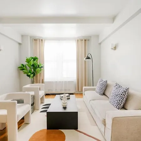 73-208 New 2Br2Bath Uws Doorman Gym Apartment